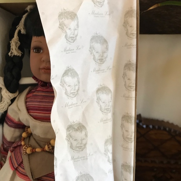 VINTAGE MADISON LEE DOLL - Picture 2 of 5